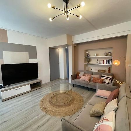 Appartement Spacieux A Deux Pas Du Centre Remeš Exteriér fotografie